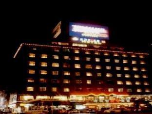 Ramada Encore By Wyndham Busan Station Hotel Exterior foto